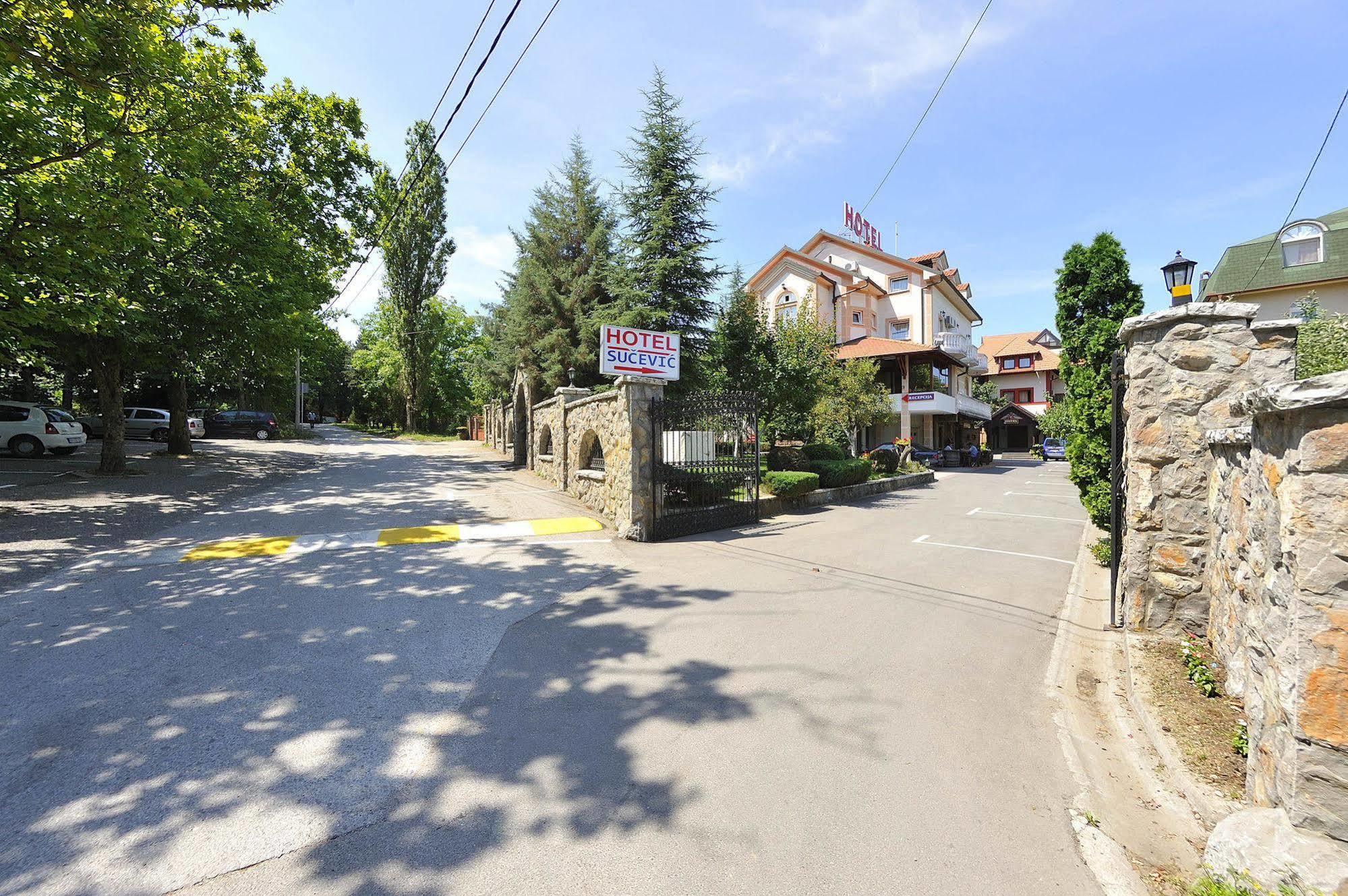 Hotel Sucevic Garni Belgrado Buitenkant foto
